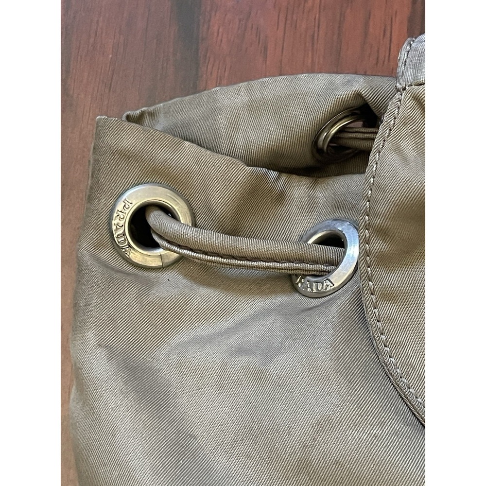 Vintage Prada Tessuto Vela Green Nylon Backpack Distressed Grunge Made In Italy - Picture 6 of 16